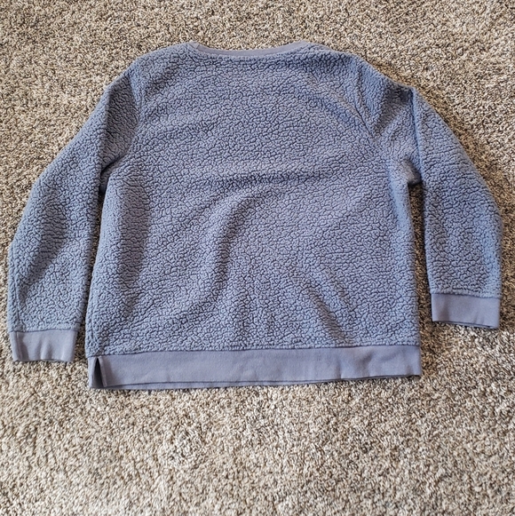 Calvin Klein| Sherpa Fuzzy and Cozy Crew Neck Sweater Sweatshirt - Picture 4 of 4